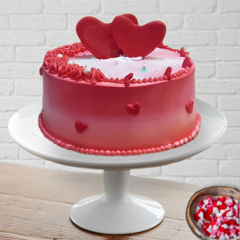 Red-Sweet-Heart-Cake